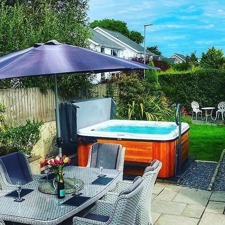 Erwenni, Llanbedrog, Abersoch Near Beach And Pub With Hot Tub Kültér fotó